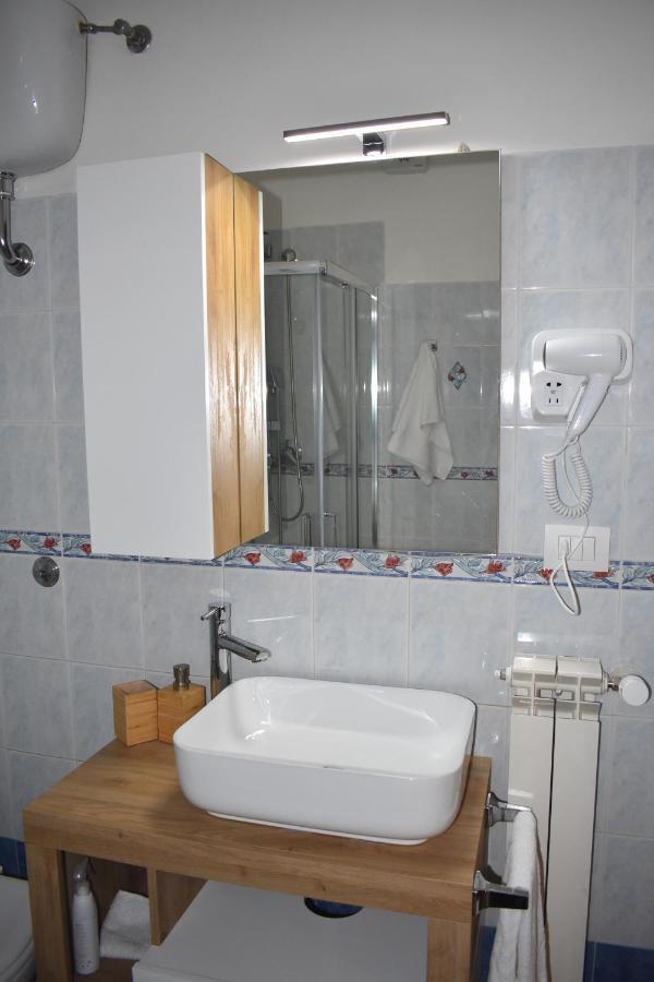 Casa Vacanze Oikia - Room Girasole Napoli Eksteriør bilde